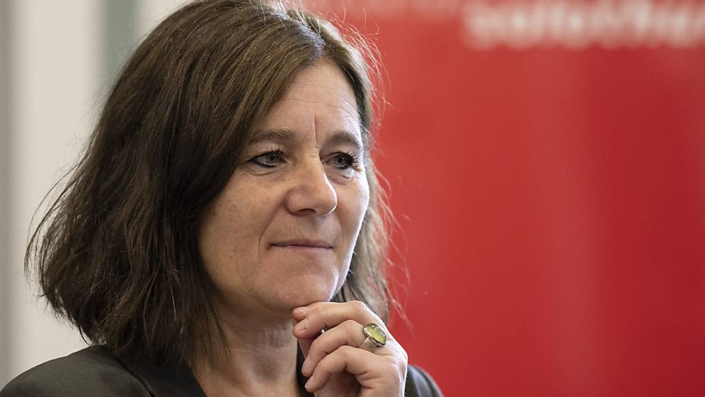 Die Solothurner SP-Nationalrätin Franziska Roth will den freien SP-Sitz im Ständerat verteidigen. Sie wird sich im zweiten Wahlgang mit SVP-Nationalrat Christian Imark duellieren - die FDP gab nach dem schlechten Abschneiden von Regierungsrat Remo Ankli auf. (Archivbild)
