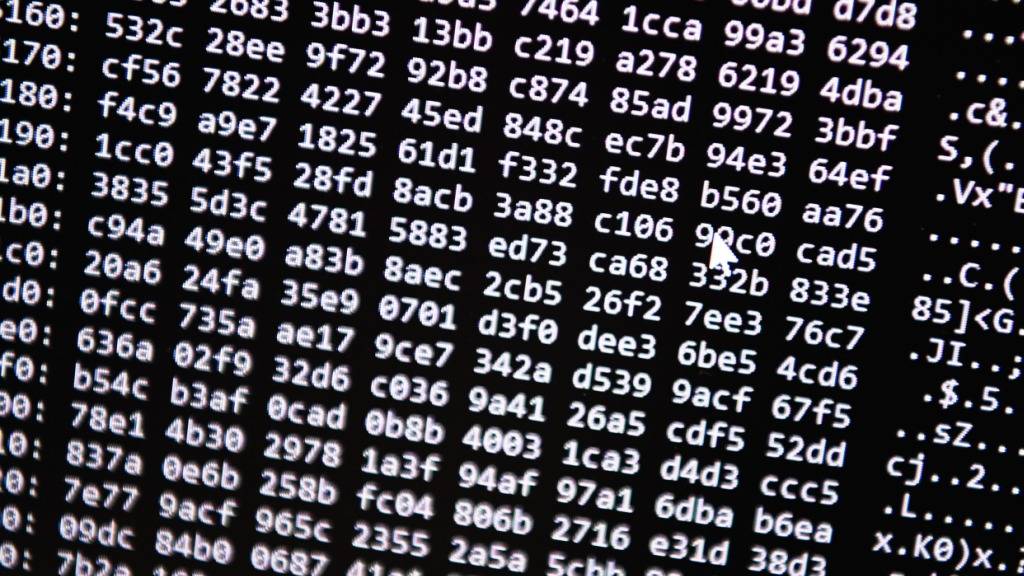 KMU sind gegen Cyberkriminalität weniger gut abgesichert als Grossunternehmen. (Archivbild)