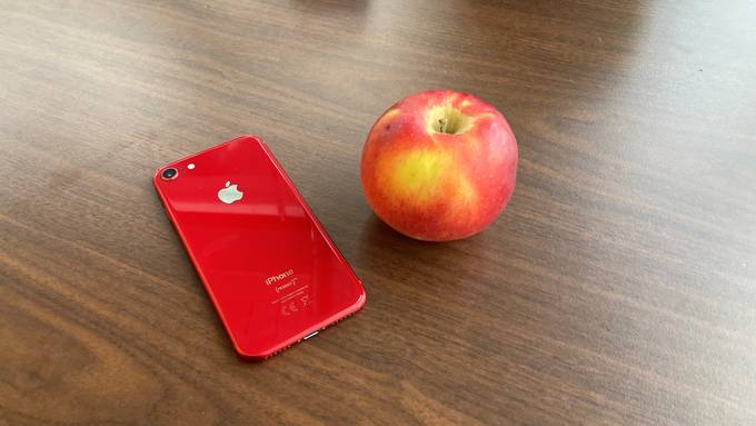 Gewinnt der Tech-Konzern, könnte es für Schweizer Apfel-Logos schwierig werden