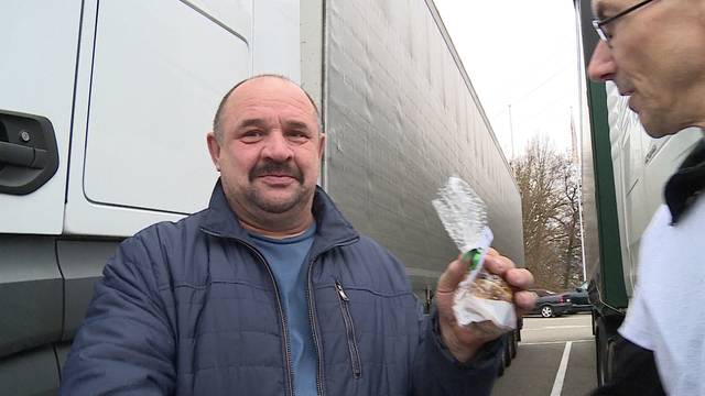 So verbringen LKW-Fahrer Weihnachten auf Raststätten