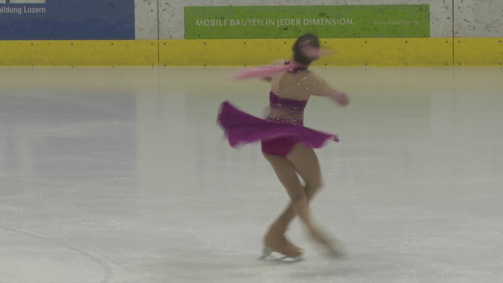 Kinder im Eiskunstlauf gefordert