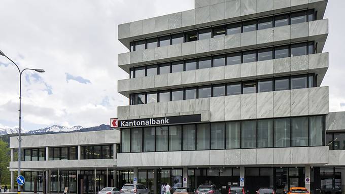 Präsident der Schwyzer Kantonalbank tritt per sofort zurück