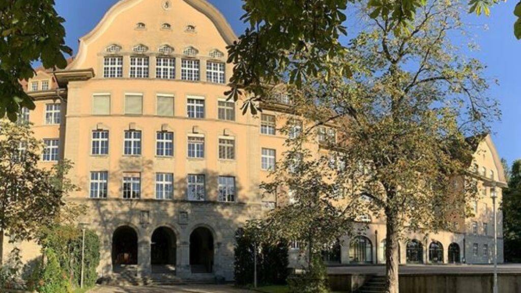 Die Kantonsschule Frauenfeld - im Bild der Altbau - soll für 16,3 Millionen Franken einen Neubau erhalten.