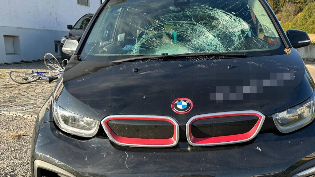 Velofahrer bei Kollision in Raperswilen mittelschwer verletzt