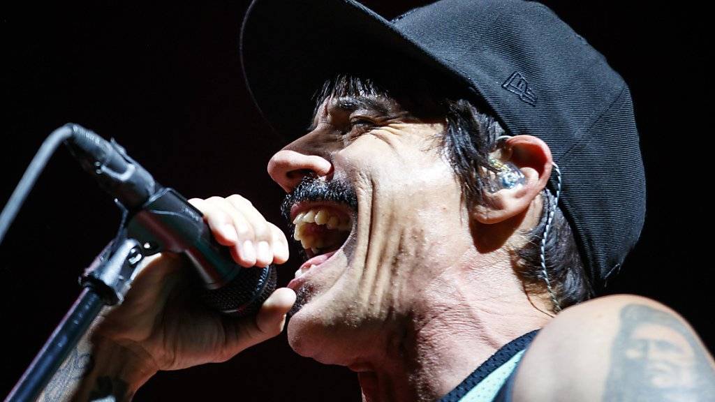 Die Red Hot Chili Peppers vermochten das Paléo-Publikum in Nyon nur mässig zu überzeugen.