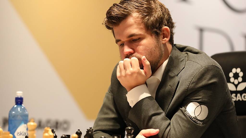 Carlsen gewinnt wieder – Schach-WM fast entschieden