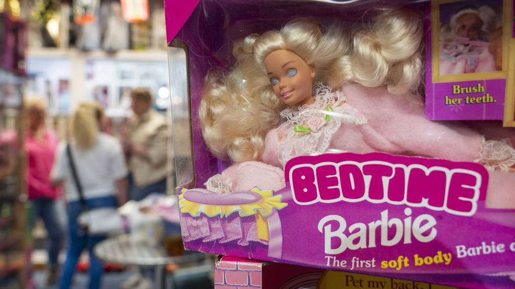 Barbie-Puppe in einem Laden.
