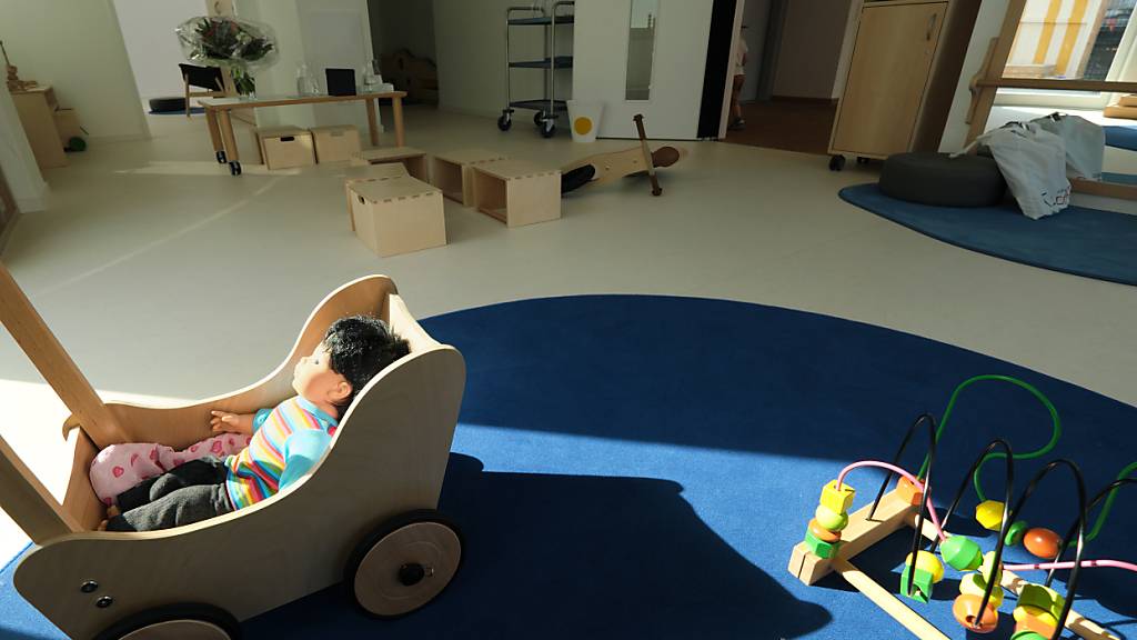 Die Zuger Regierung setzt sich für eine flächendeckende Kinderbetreuung im Kanton ein. (Symbolbild)