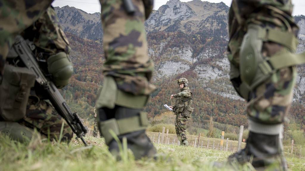 Schweizer Armee fehlt eine Milliarde Franken