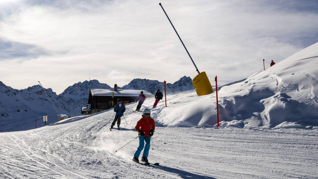 Die Bündner Bergbahnen verzeichneten im vergangenen Winter die beste Saison seit 15 Jahren. (Archivbild)
