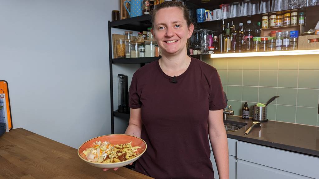 Leonie aus Zürich kocht «Spätzli mit Rümeli» 