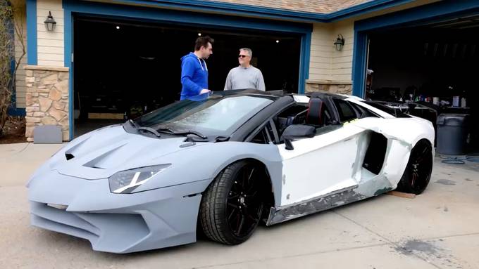 Vater und Sohn bauen Lamborghini mit 3D-Drucker nach
