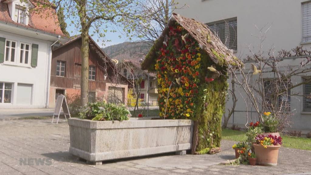 Kreative Osterbrunnen in Oberdiessbach.