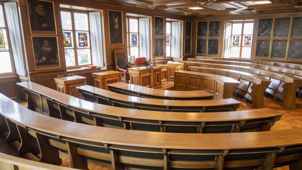 Der Landrat Nidwalden empfahl an der Sitzung vom Mittwoch die Volksinitiative über eine verstärkte Kontrolle von allfälligen Verwaltungsratsmandaten von Regierungsratsmitgliedern zur Ablehnung. (Symbolbild)