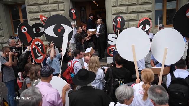 Das Referendum gegen Sozialdetektive kommt vors Volk