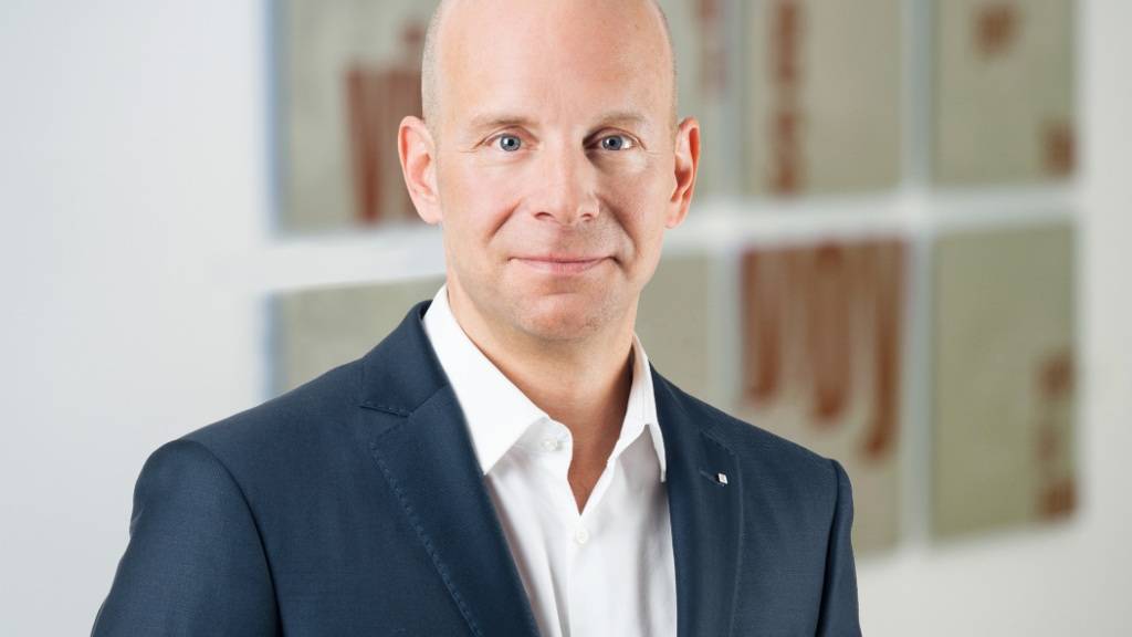 Stefan Studer ist seit 2015 Mitglied der LUKB-Geschäftsleitung und leitet das Privat- und Gewerbekundengeschäft.