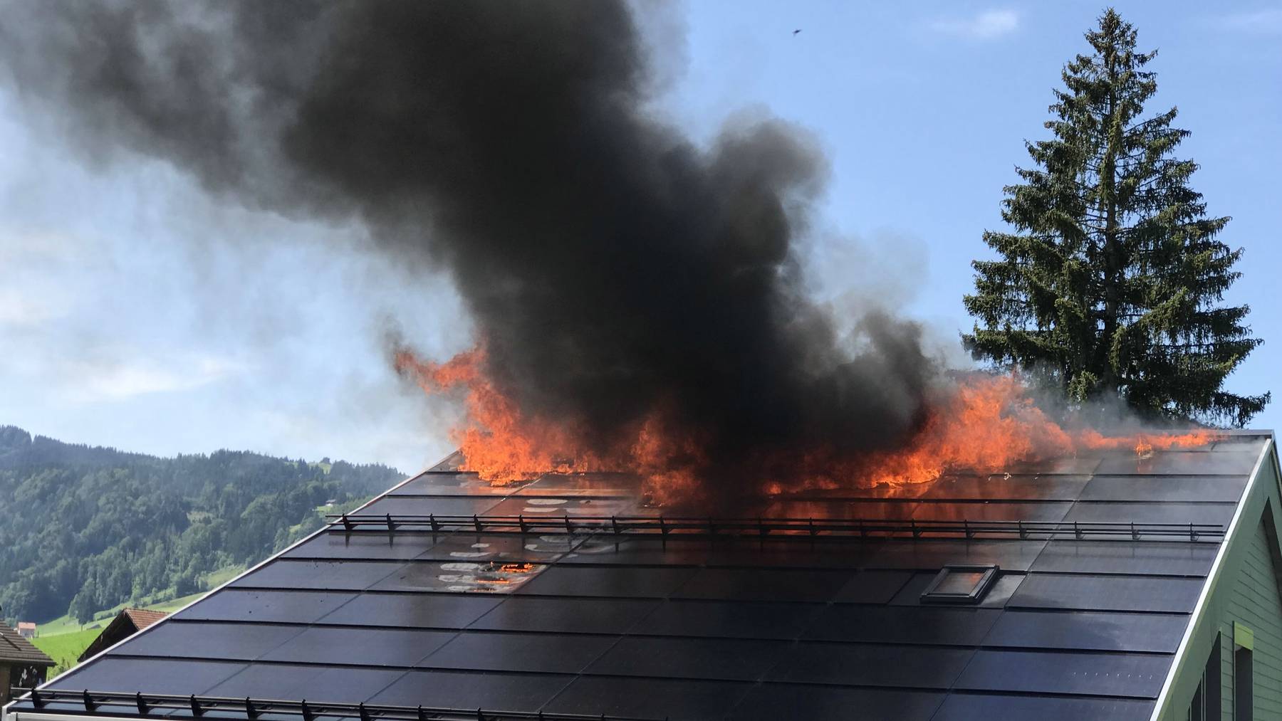 Die Feuerwehr konnte den Brand schnell unter Kontrolle bringen.