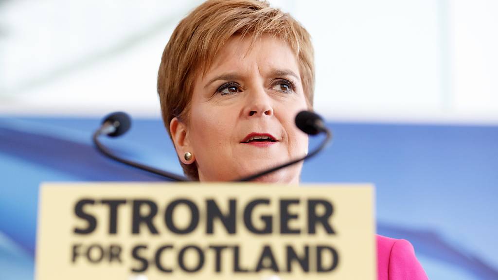 Die schottische Regierungschefin Nicola Sturgeon lehnt es strikt ab, dass Schottland «gegen seinen Willen aus der EU ausgeschlossen» werde, obwohl 62 Prozent der Schotten im 2016 abgehaltenen Referendum gegen den Brexit gestimmt hatten.