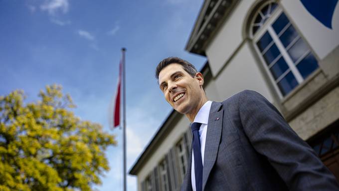 FDP-Ständerat Thierry Burkart schafft Wiederwahl im 1. Wahlgang