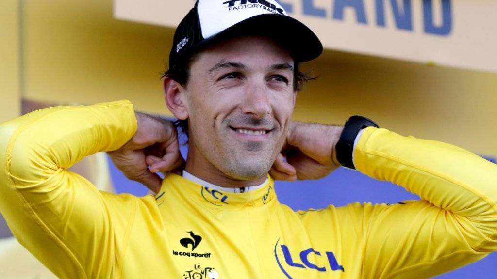 Das Maillot jaune trug er schon oft (letztmals 2015 in Holland), nun möchte Fabian Cancellara erstmals auch das Giro-Leadertrikot erobern