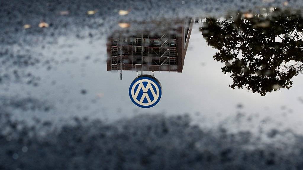 Der Abgas-Skandal bei VW stellt den Konzern auf den Kopf: Der Aufsichtsrat verlangt weitere Konsequenzen.