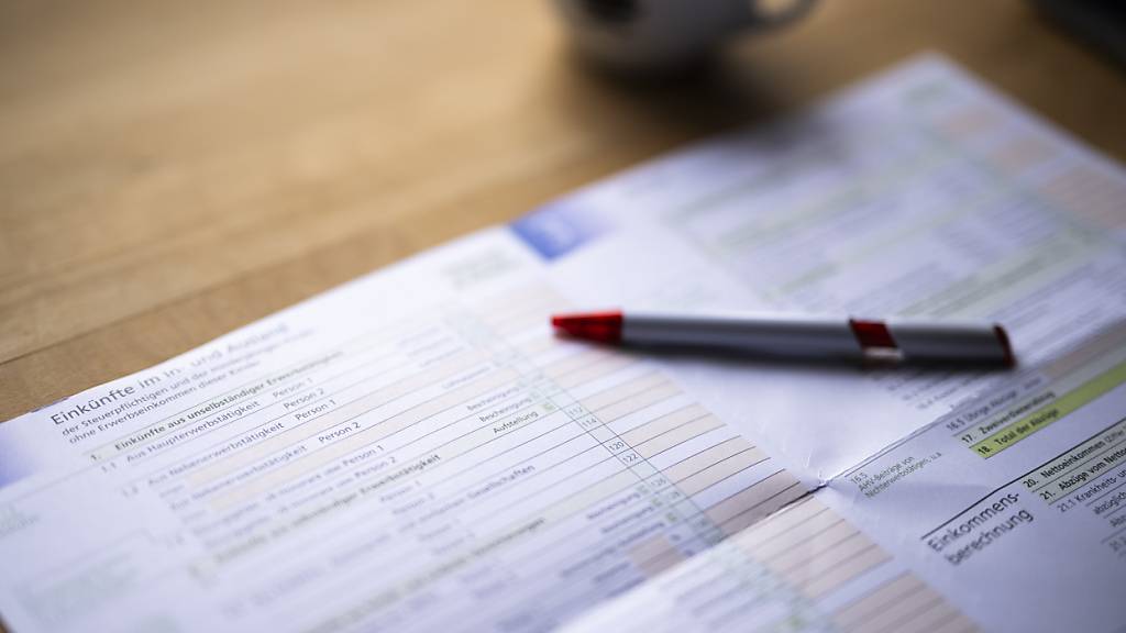 Tiefere Steuern für hohe Einkommen: Der Kanton Tessin wird nach dem Ja zur Steuerreform attraktiver für reiche Menschen. (Symbolbild)