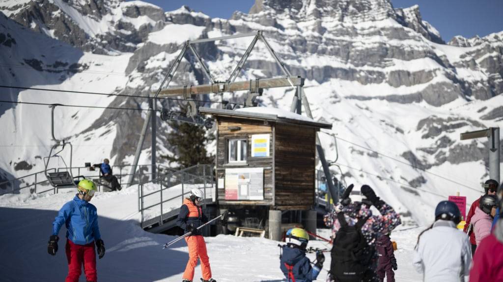 Der Wintertourismus verschwinde nicht, er verändere sich, sagt Seilbahnen-Schweiz-Direktor Berno Stoffel. (Archivbild)