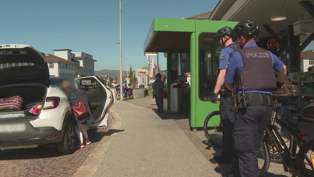 E-Bike-Patrouille: In Zofingen sind PolizistInnen mit Velos unterwegs