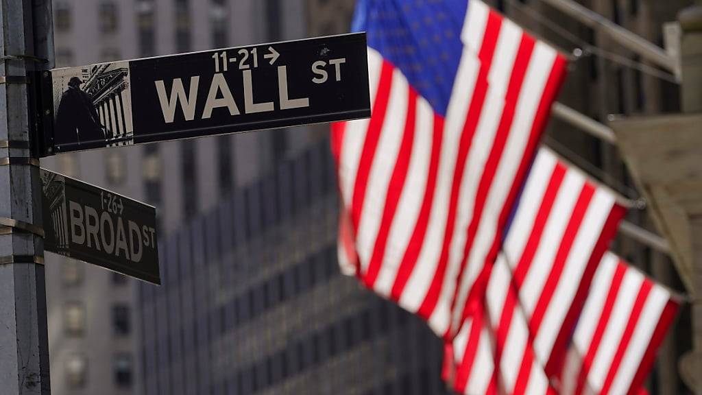 Noch einmal leicht zugelegt vor der Zinsentscheidung der US-Notenbank Fed haben die Börsen in New York am Dienstag. (Symbolbild)