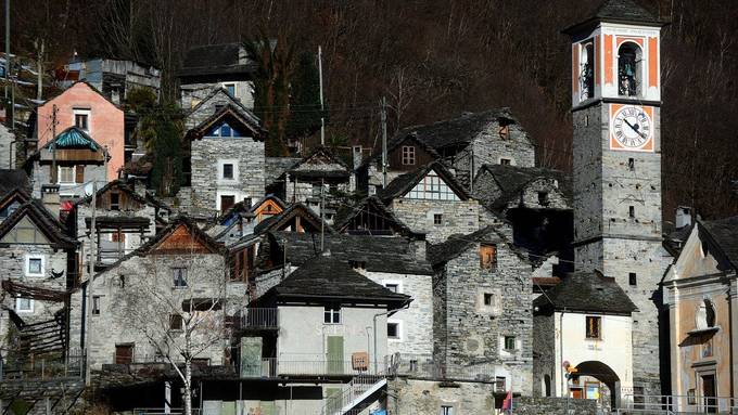 Kleinstes Schweizer Dorf soll zum Hotel werden