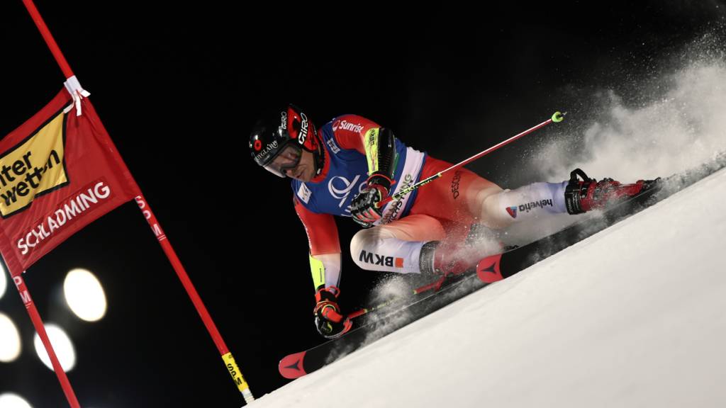 Gino Caviezel fährt nach langer Pause wieder ein Weltcup-Rennen