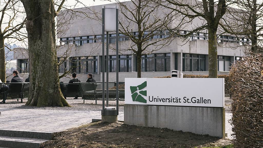 Die Univerisität St. Gallen (HSG) erhält von der Credit Suisse (CS) 20 Millionen Franken, um den Forschungsbereich Finance, Management und Recht auszubauen.