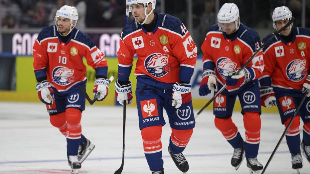 Erster Sieg im zweiten Spiel: Die ZSC Lions jubeln über das 4:0 gegen Tychy aus Polen