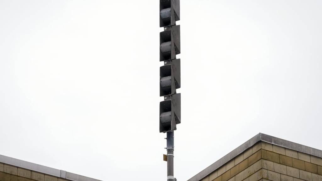 Hat am Mittwochnachmittag geheult: Sirene auf einem Dach.