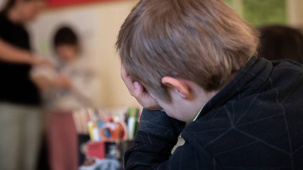 Die FDP Schweiz möchte die integrative Schule abschaffen. Experte Dennis Hövel widerspricht: «Würden wir alle verhaltensauffälligen Kinder separat beschulen, hätte das etwa eine Verfünffachung der Ressourcen zur Folge.» (Symbolbild)