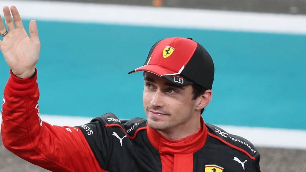 Charles Leclerc wird weiter für Ferrari im Cockpit sitzen