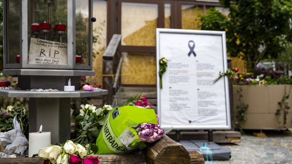 Der Bund beteiligt sich mit maximal 20 Millionen Franken an Vergleichen für die Opfer und Angehörigen der Brandkatastrophe von Crans-Montana, die aus Rundtischgesprächen hervorgehen. (Archivbild)