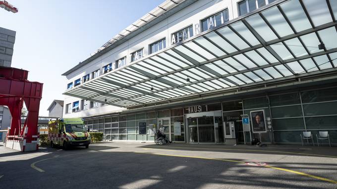 Kantonsspital Aarau: Patient nach einzigartiger Operation gestorben