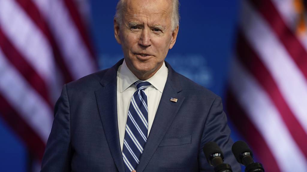 Joe Biden, Gewählter Präsident (President-elect) der USA, spricht im The Queen Theatre. Foto: Carolyn Kaster/AP/dpa