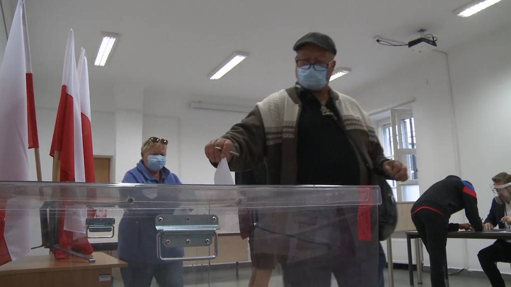 Trotz Corona: Hohe Wahlbeteiligung in Polen