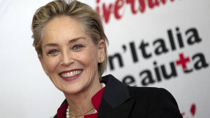 Sharon Stone muss in St.Moritz antraben