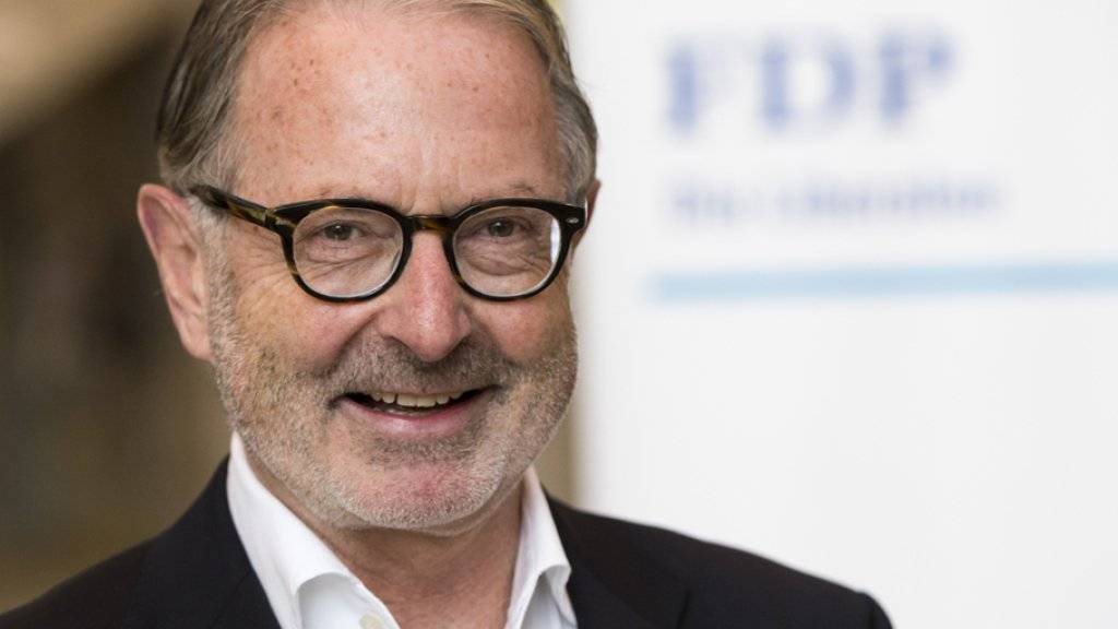 Überraschend für die Thurgauer FDP in den Nationalrat gewählt: Der 64-jährige Amriswiler Unternehmer Hermann Hess, hier während der Wahlfeier an der Kantonsschule in Frauenfeld