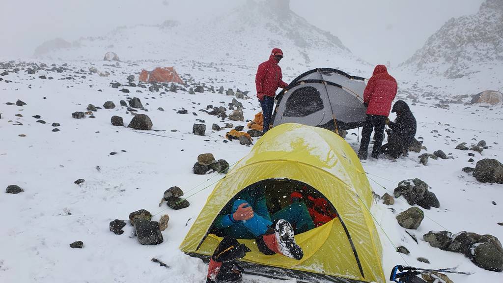 Spontaner Schneefall am Aconcagua