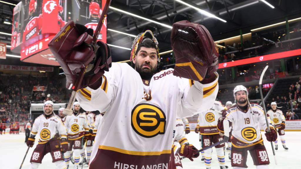 Servette mit Goalie Stéphane Charlin ist im Moment fast nicht zu stoppen - gegen Lausanne resultiert mit 3:0 der siebente Sieg in Serie