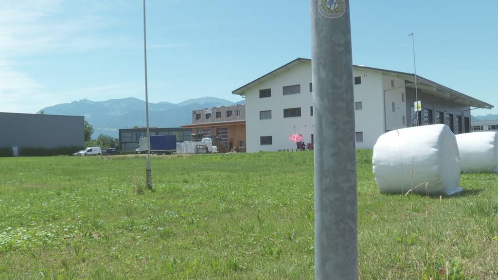 Am Zürichsee öffnet eine Esoterik-Schule mit Sektenbezug