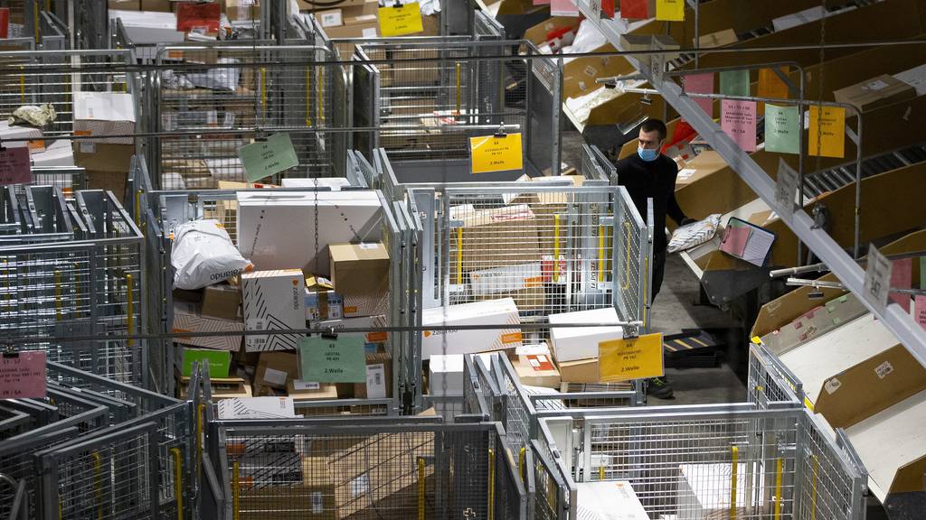 Bis zu 1,3 Millionen Päckli pro Tag: So wappnet sich die Post für die Paket-Flut