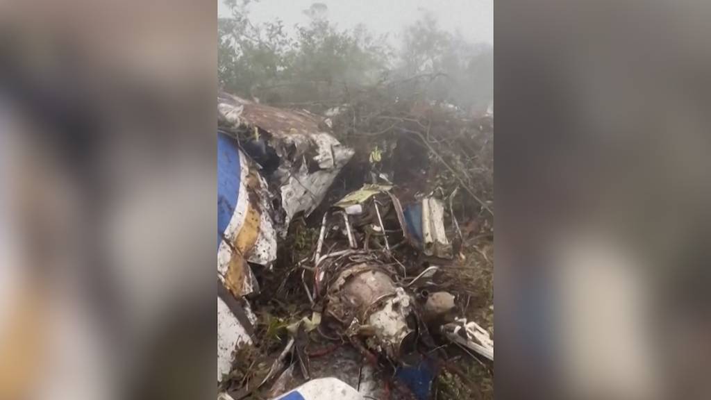 15 Menschen sterben bei Flugzeugabsturz in Kolumbien