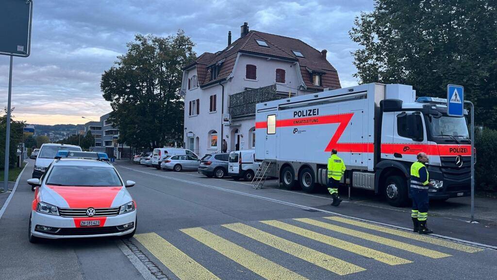 Mann tötet am Sonntag Frau in Bülach ZH