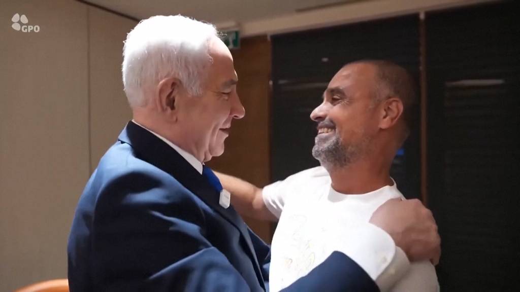 «Sie sind ein Held»: Netanyahu würdigt Passagier nach Angriff in Cockpit