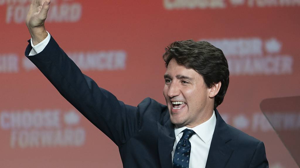 Der kanadische Premier hat sich eine zweite Amtszeit gesichert. Er zeigte sich angesichts des Wahlergebnisses vor allem in seiner Klimapolitik bestärkt.